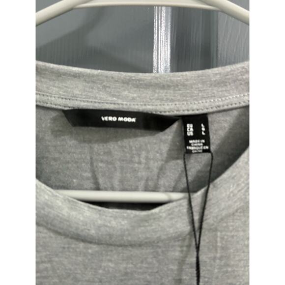 Vero Moda Nelly Ruched Knit Top, Heather Gray, Sz. L - Picture 4 of 7